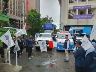 Sinergi 56 Mitra, Dewan Dakwah Berangkatkan Tujuh Armada Bantuan Kemanusiaan ke Sumatra Barat