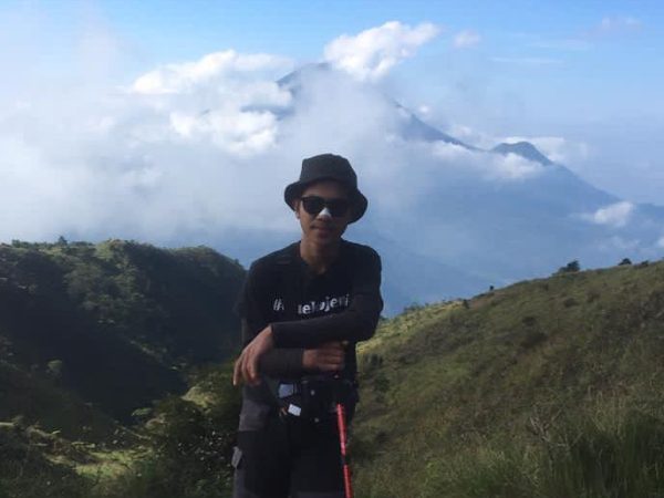 Strategi Menciptakan Keunggulan Kompetitif Melalui Kualitas Layanan